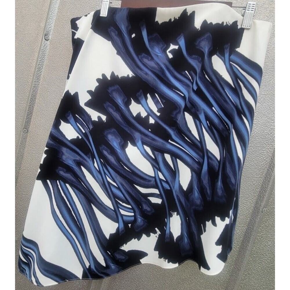 Halston White Strapless Asymetrical Hemline Blue & Black Abstract Floral Sz 10
